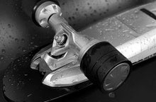 画像をギャラリービューアに読み込む, 体重をかけるだけで自動走行できる電動スケートボード(Spectra-X)